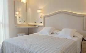 Hotel Globus