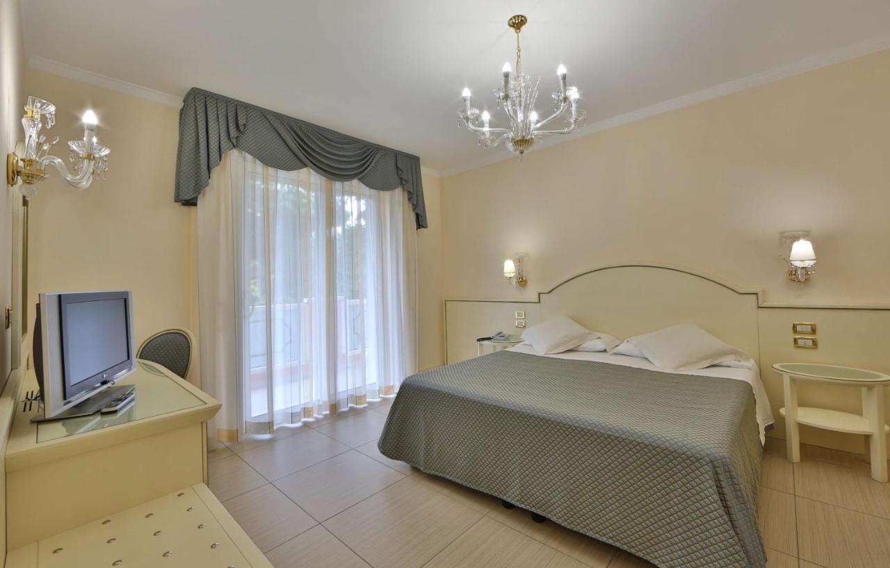 Hotel Globus, Sure Hotel Collection By Best Western Milano Marittima Esterno foto
