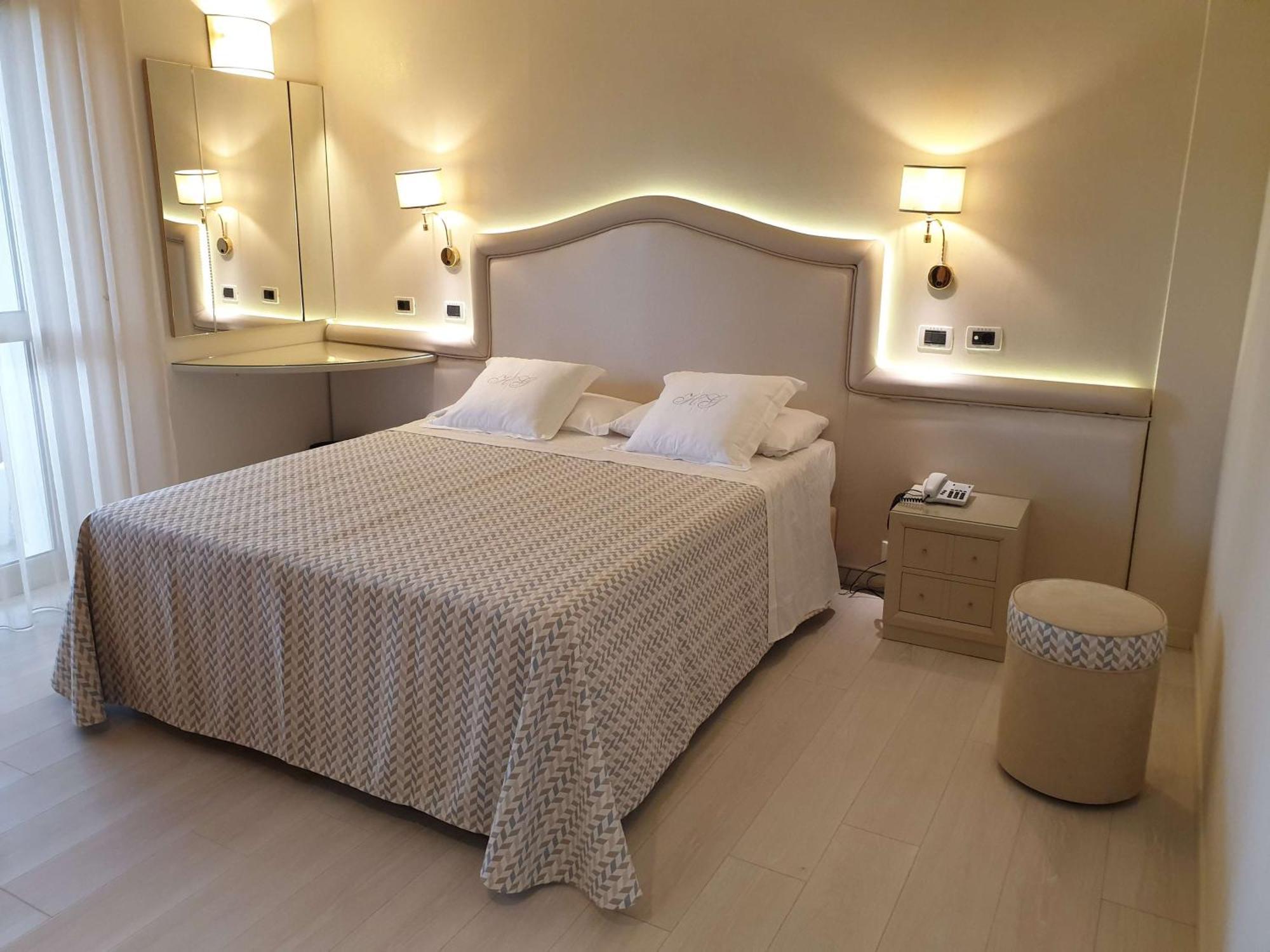 Hotel Globus, Sure Hotel Collection By Best Western Milano Marittima Esterno foto