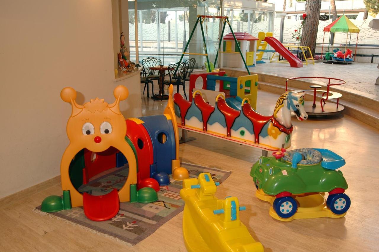 Hotel Globus, Sure Hotel Collection By Best Western Milano Marittima Esterno foto