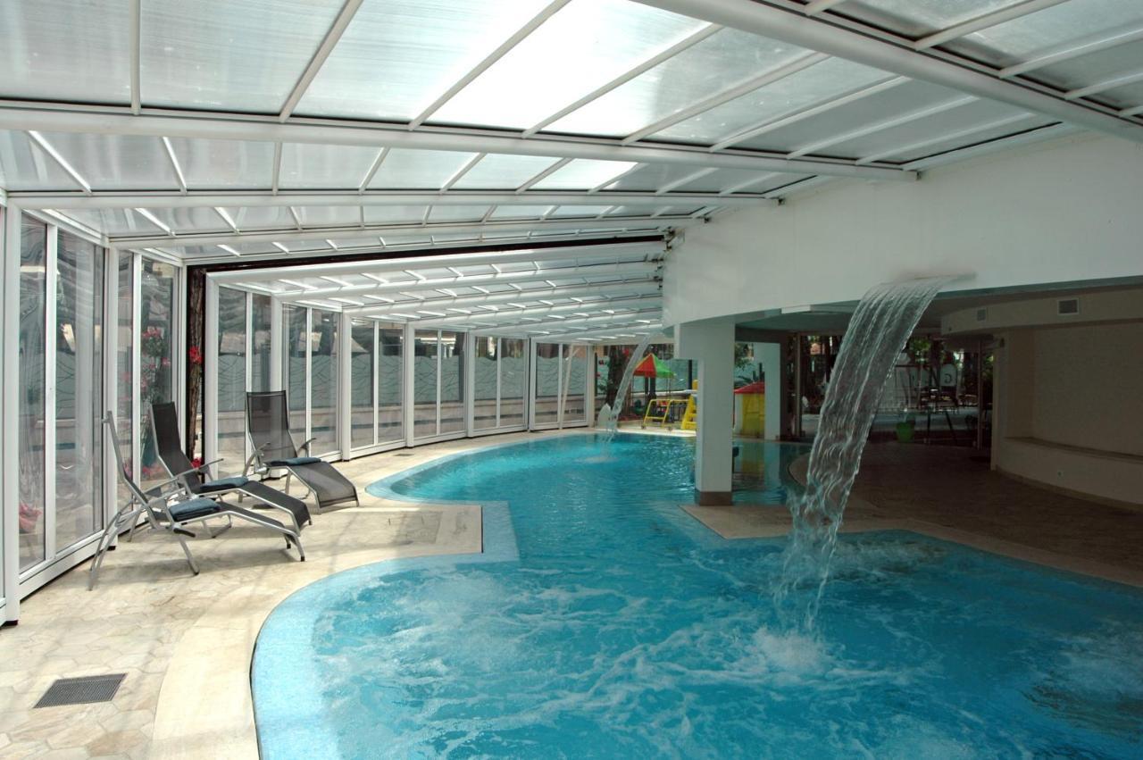 Hotel Globus, Sure Hotel Collection By Best Western Milano Marittima Esterno foto