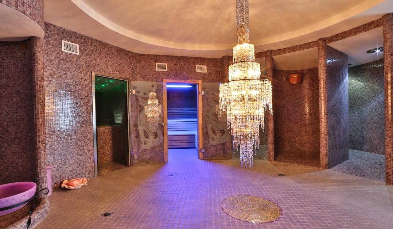 Hotel Globus, Sure Hotel Collection By Best Western Milano Marittima Esterno foto